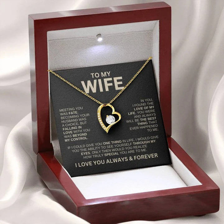 Hollow Jeweled Love Necklace Special Design Gift For Wife